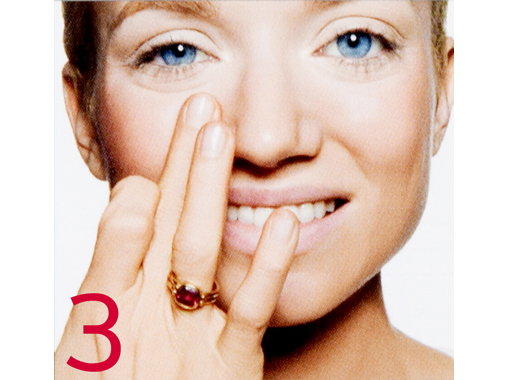 Bobbi-Brown-Rouge-Step-3-400x380