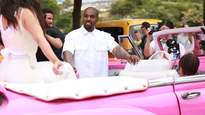 Das schenkte Kanye West Kim Kardashian zum Muttertag