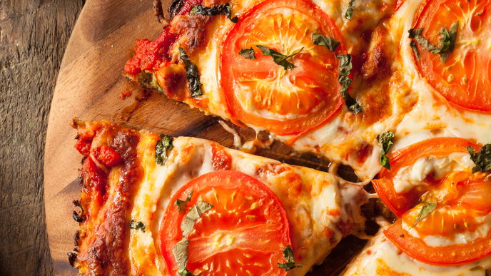 Schüttelpizza: Einfaches Blitzrezept unter 10 Minuten