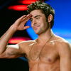 Zac Efron hat jetzt wasserstoffblonde Haare