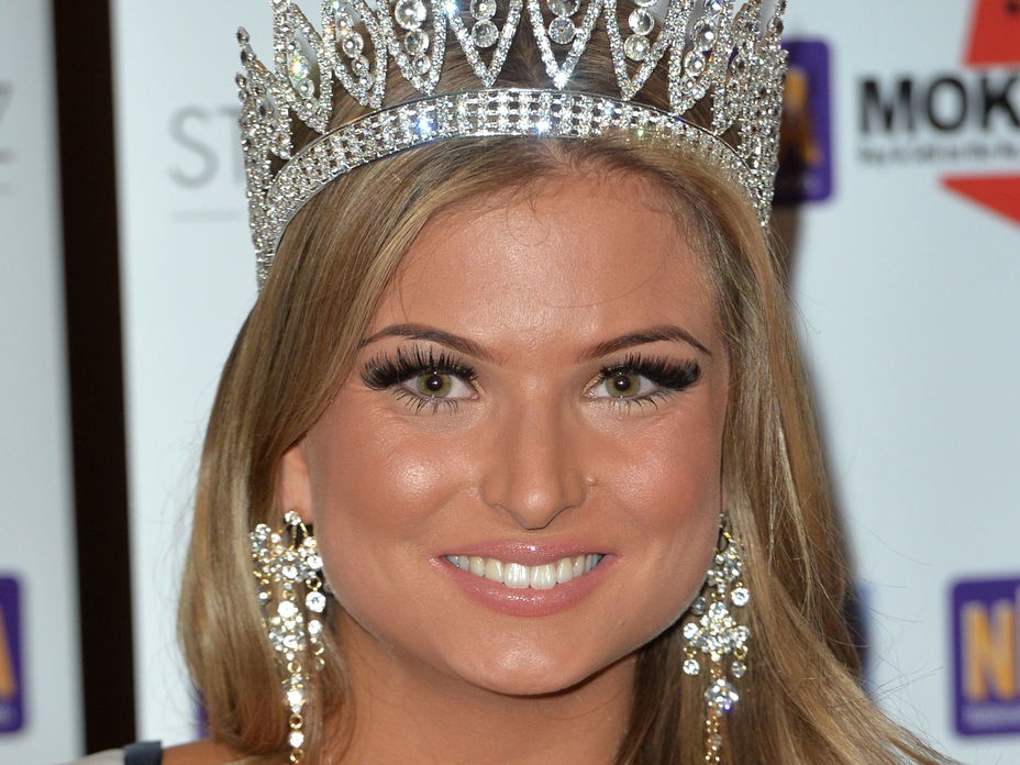 Miss-Great-Britain-verliert-Job-2000x1500