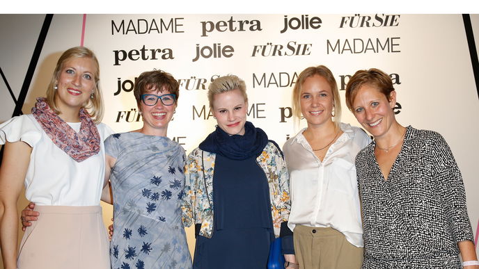 Katrin Strasser, Christine Malecki, Jill Willuweit, Alina Schröder und Elisabeth Keihl