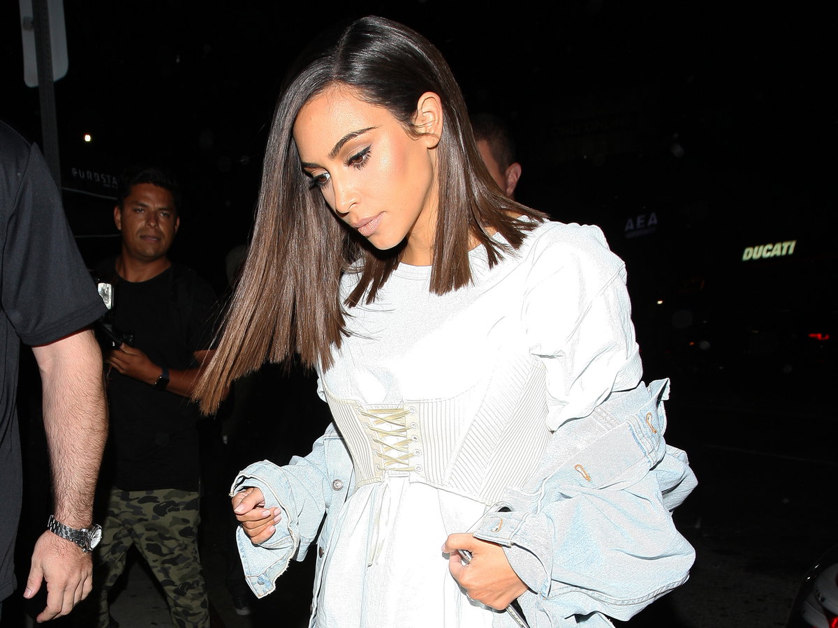 Kim-Kardashian-Long-Bob-2000x1500