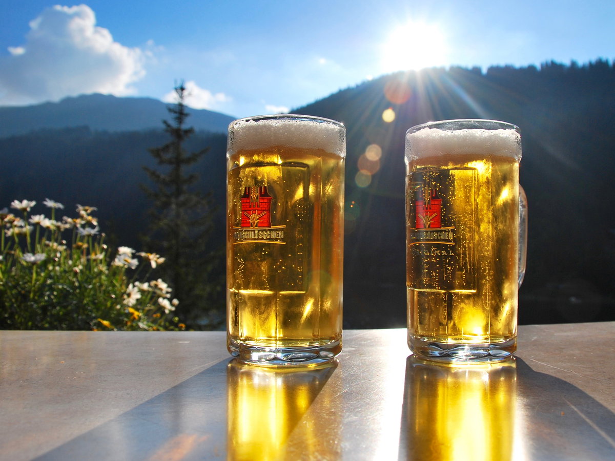 Bier in der Sonne
