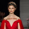 Rotes Brautkleid bricht Rekord
