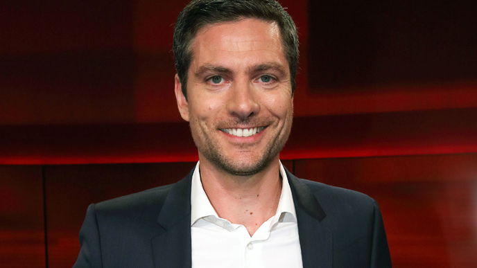 Ingo Zamperoni: Wer ist der sympathische Tagesthemen-Moderator?