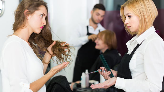 Friseurmomente, die jeder kennt