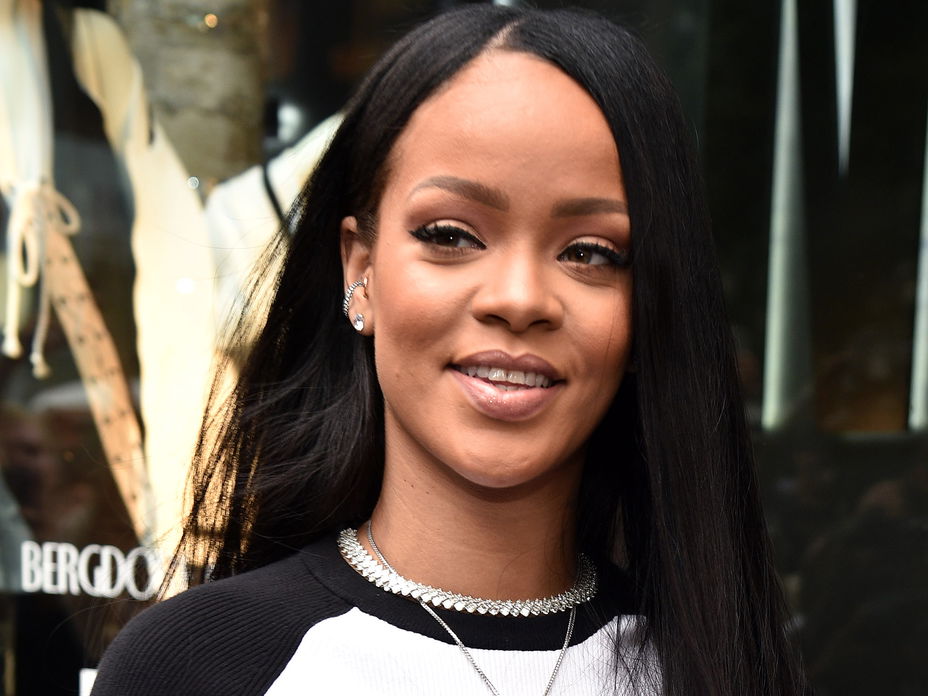 rihanna-als-designerin