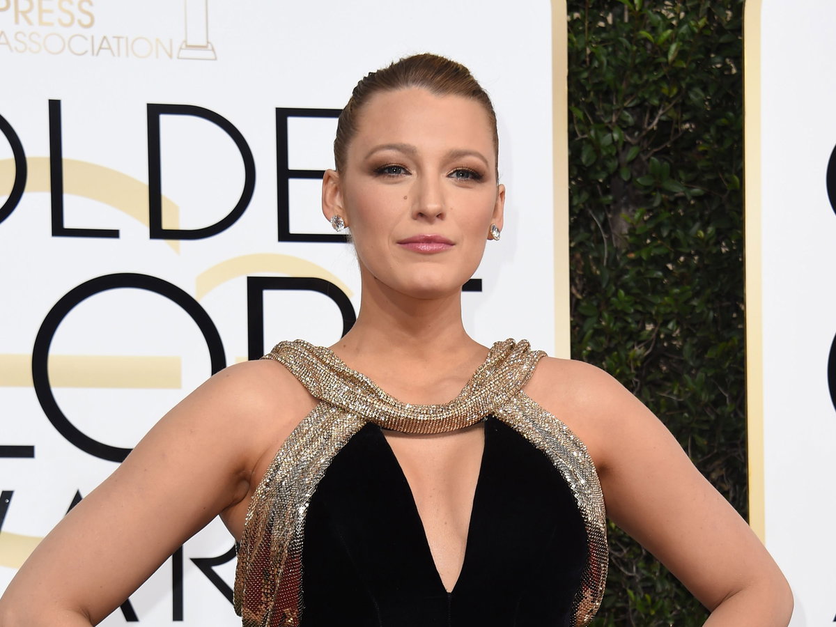 Blake Lively AUFMACHER