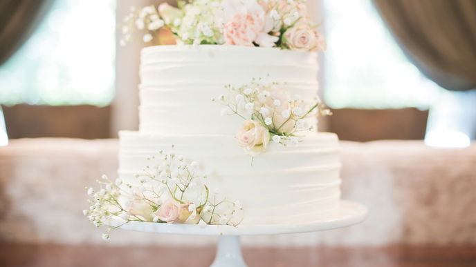 Winterliche Hochzeitstorten 