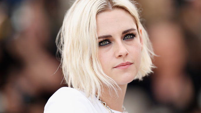 Kristen Stewart trägt Buzzcut