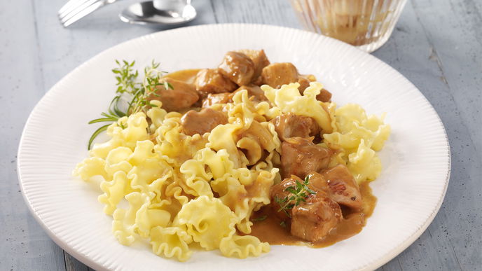 Thermomix Rezept: Gulasch