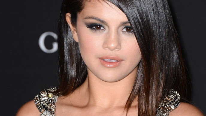 Selena Gomez, Vanessa Hudgens & Co. haben eine neue Frisur und wir wollen sie auch!