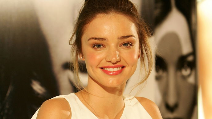 Dieses Beautyprodukt von Miranda Kerr soll gegen Herzschmerz helfen