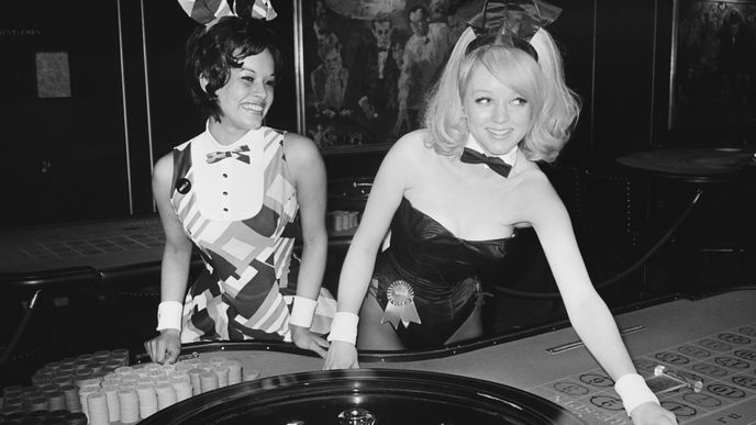 Playboy bringt die Playmates der 90er zurück und setzt damit ein Zeichen 