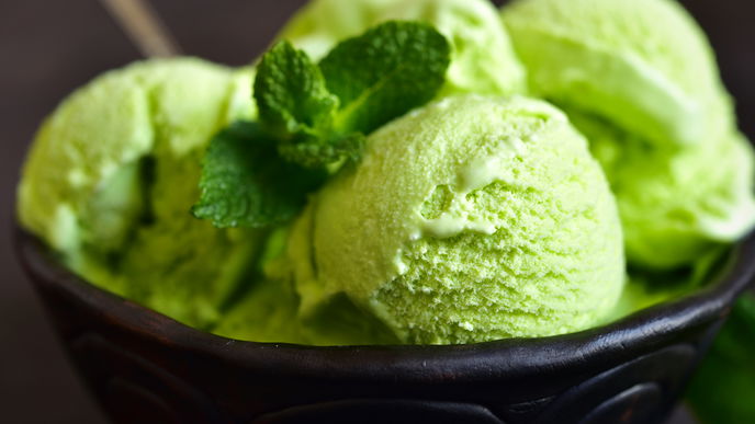 Matcha Rezepte: Leckeres Eis, Kuchen & Dressing