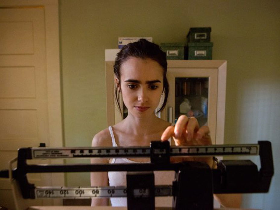 Lily-Collins-To-The-Bone-Netflix-2