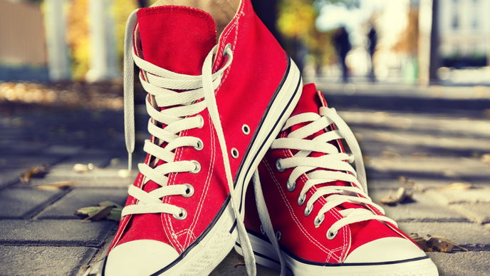 Converse Chucks: Wofür sind die seitlichen Löcher?