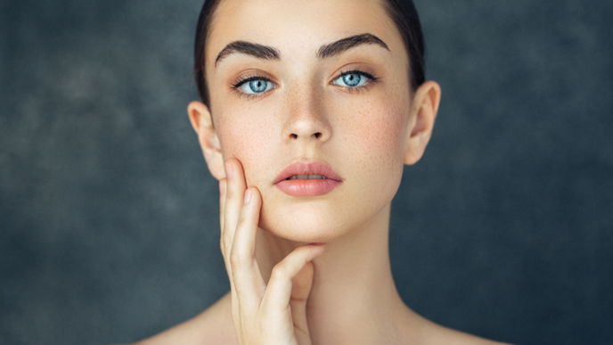 Dieses Model zeigt uns, wie unbedeutend Schönheitsideale sind 