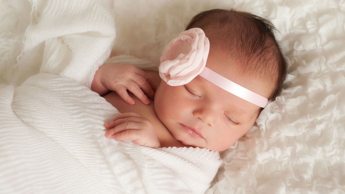 Babys als süße Disney-Prinzessinnen