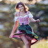 Die 4 größten Dirndl-No-Gos