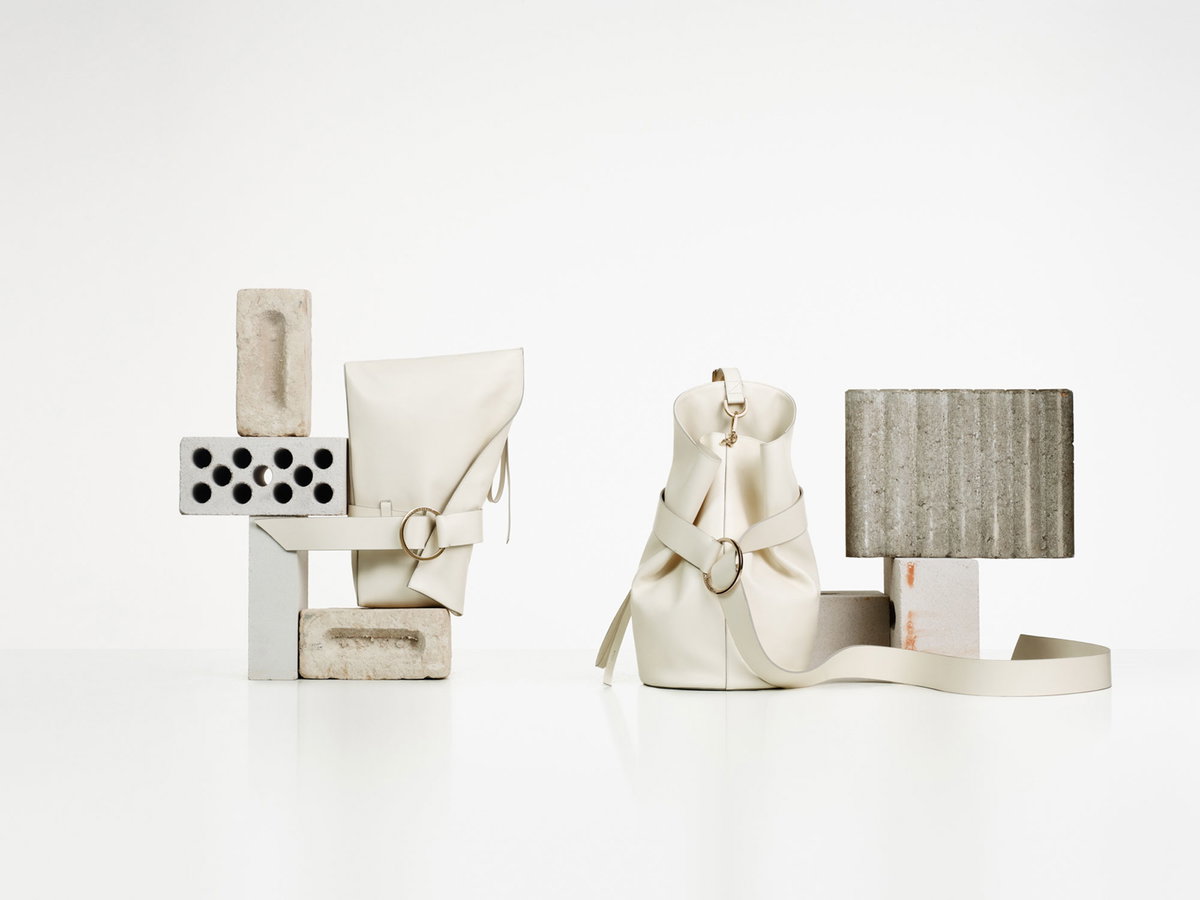 Liebeskind_B_Bag_Nappa_white-02
