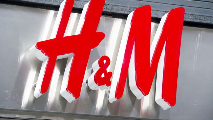 Jeans von H&M und Primark im Vergleich – so klein fallen H&M-Hosen aus! 