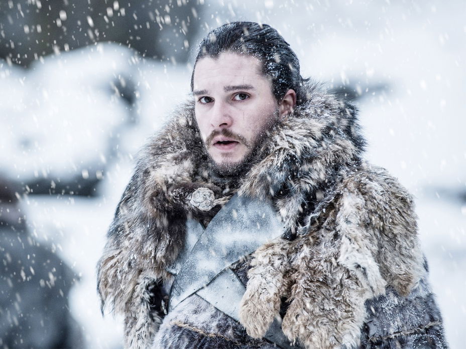 Jon Snow nackt bei Game of Thrones Hintern