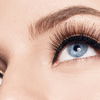 Vitamin E-Öl: Dieses Wundermittel ist das Geheimnis langer Wimpern