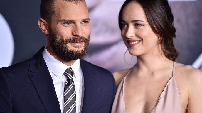 Neues 50 Shades Buch: Darum geht's in "Darker"