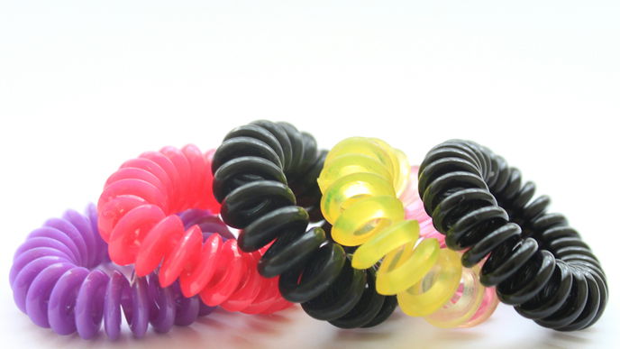 Trick: Ausgeleierte Invisibobbles in Form bringen