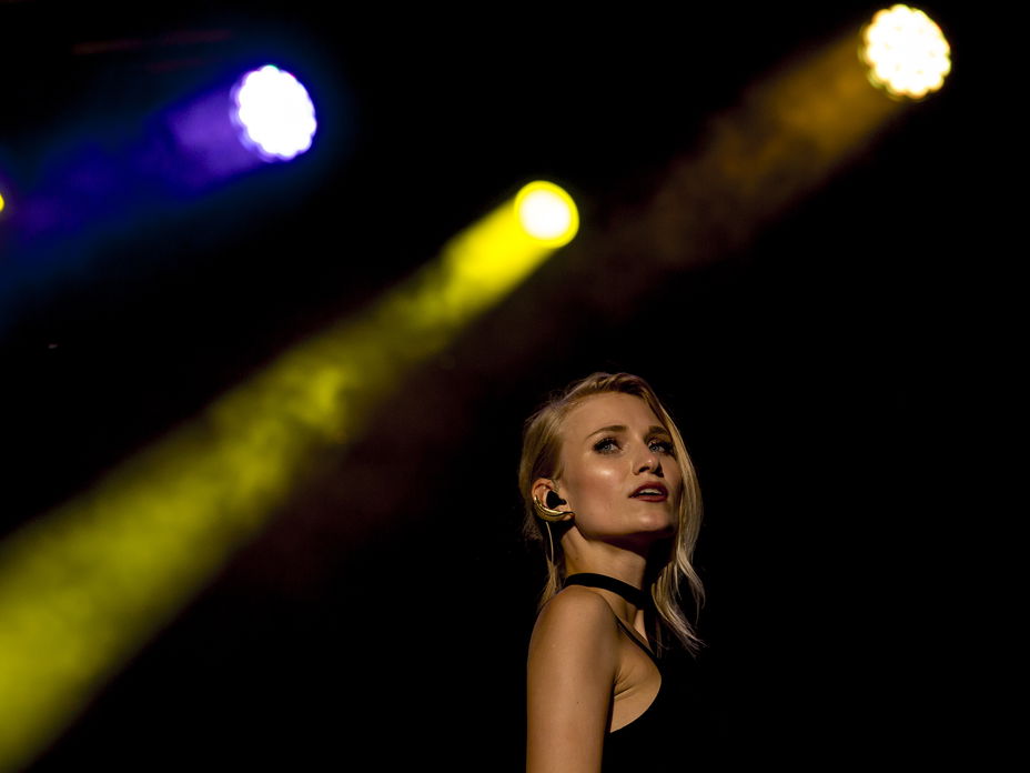 dsds-2018-neue-jury-carolin-niemczyk-privat