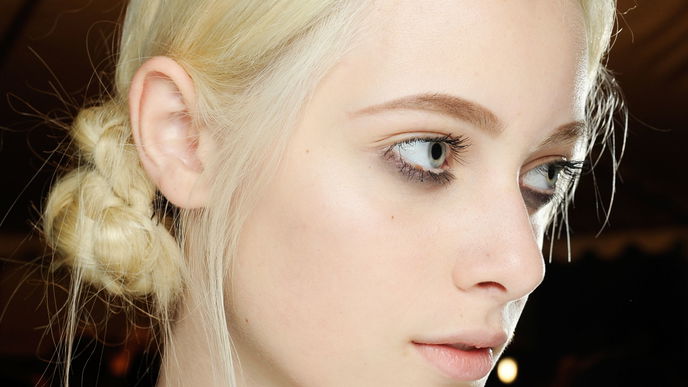 Macaron Buns: Das ist der süßeste Frisuren-Trend der Saison!