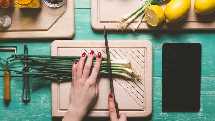 Basische Lebensmittel: Die Tabelle für eine basische Ernährung