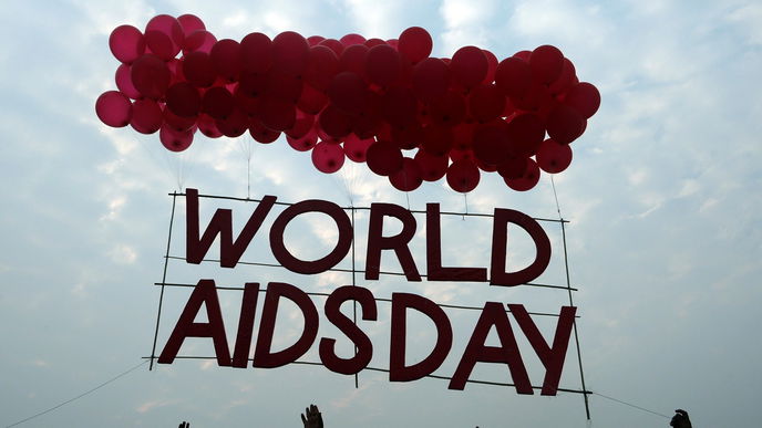 4 Dinge, die ihr über Menschen mit HIV/AIDS wissen müsst