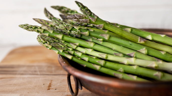 Wegen Asparagin: Kann Spargel Brustkrebs verursachen?