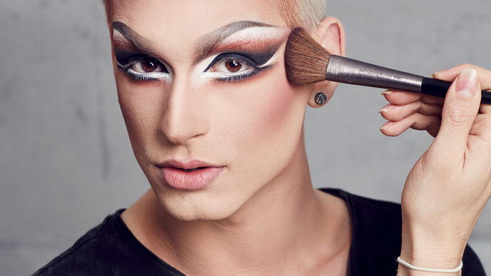 Schritt 7: Blush, Highlight & Mascara