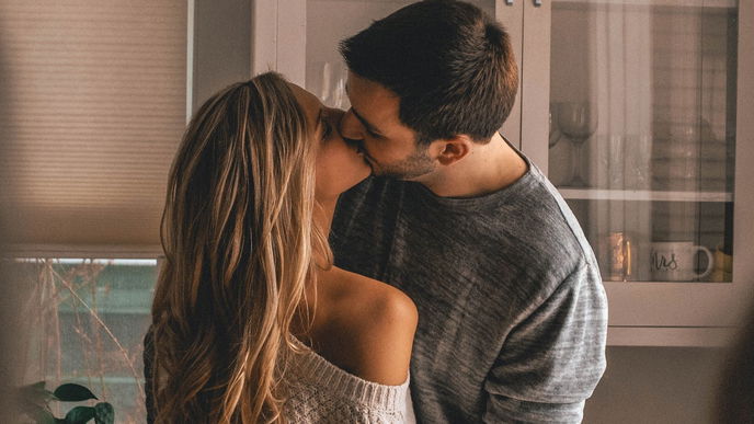 Paare, die sich auf Online-Dating-Plattformen kennengelernt haben, bleiben eher zusammen