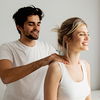 Massage zu Hause: Massagetechniken zum selber machen