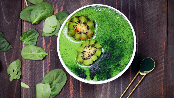 Spirulina: Diese Wirkung hat die Alge auf deinen Körper