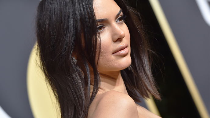 #FreeThePimple: Diese Instagram-Bewegung setzt sich für neue Beauty-Standards ein!