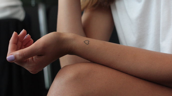 Diese coolen Mikrotattoos werdet ihr lieben!