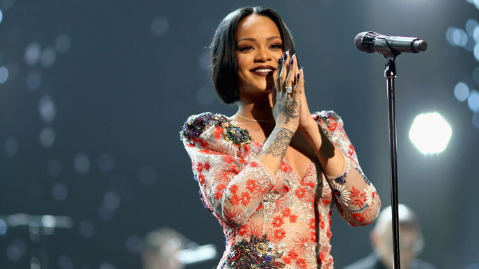 Ist Rihanna schwanger mit Baby Nummer 1?