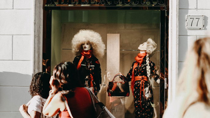 Countdown-Sale zur Cyber Week: Versace, Rituals & Burts Bee's heute im Sale shoppen!