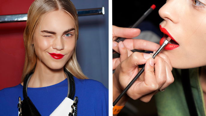 Mit diesem roten Lippenstift ist der Kuss unterm Mistelzweig garantiert!