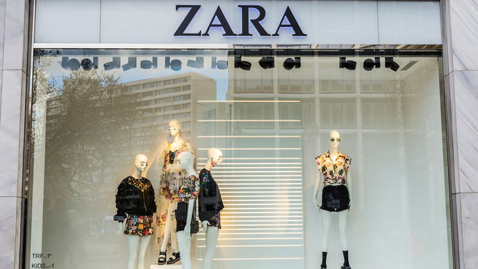 Diese ZARA Bluse seht ihr gerade überall auf Instagram