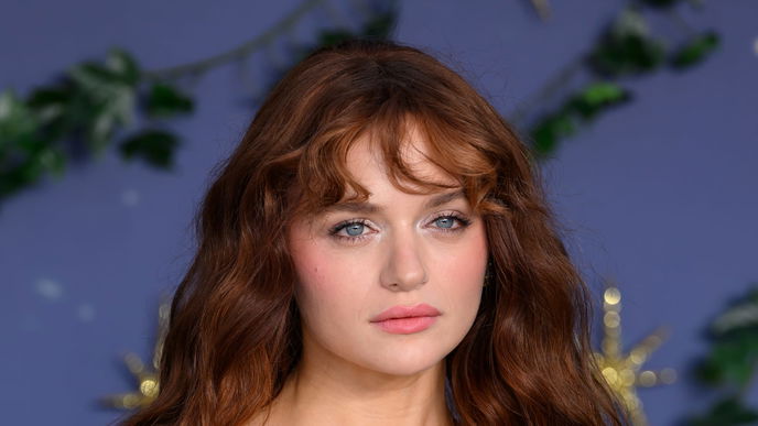 Joey Kings „Wicked Bangs” sind der ultimative Frisurentrend im Herbst