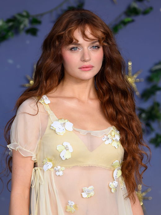 Joey Kings „Wicked Bangs” sind der verträumte Frisurentrend im Herbst