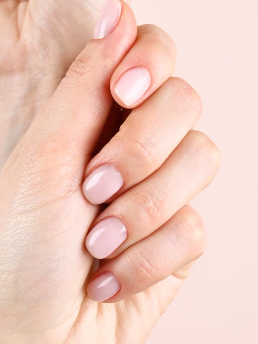 Princess Nails: Darum lieben wir diesen zarten Nageltrend