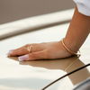 Rich Girl Nails: Diese Nageldesigns sehen nach Luxus aus